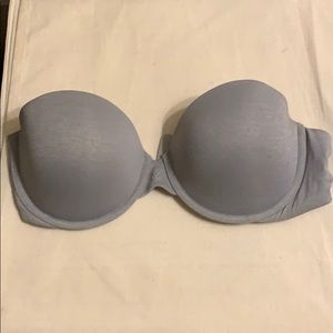 Grey multi-way Victoria’s Secret bra